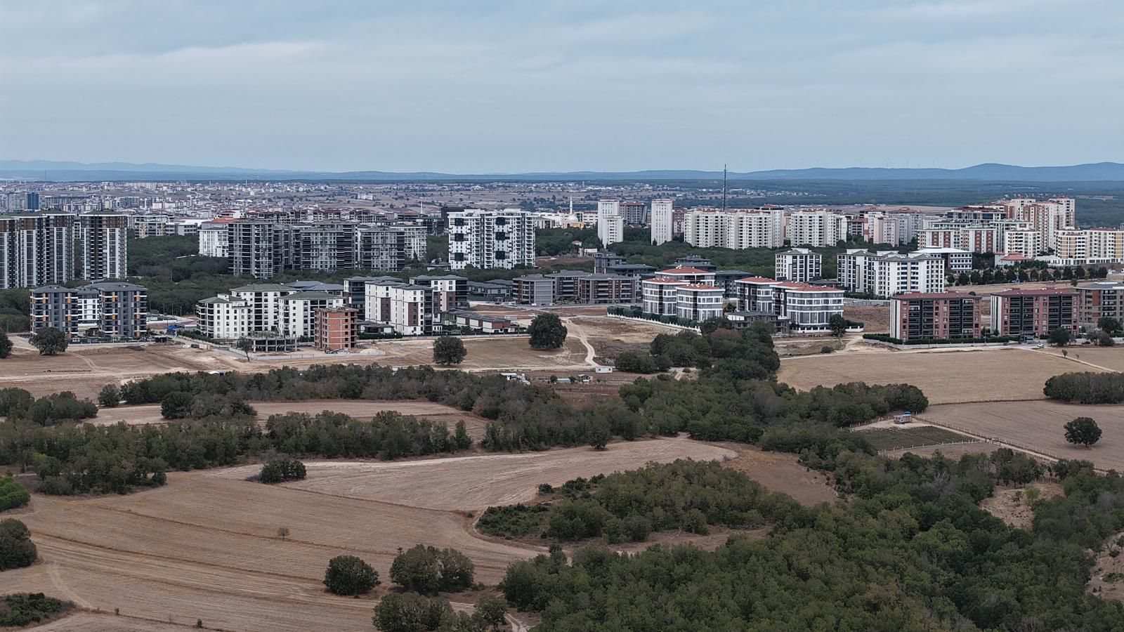 İSTANBUL SİLİVRİ SATILIK TARLA - VAR Gayrimenkul