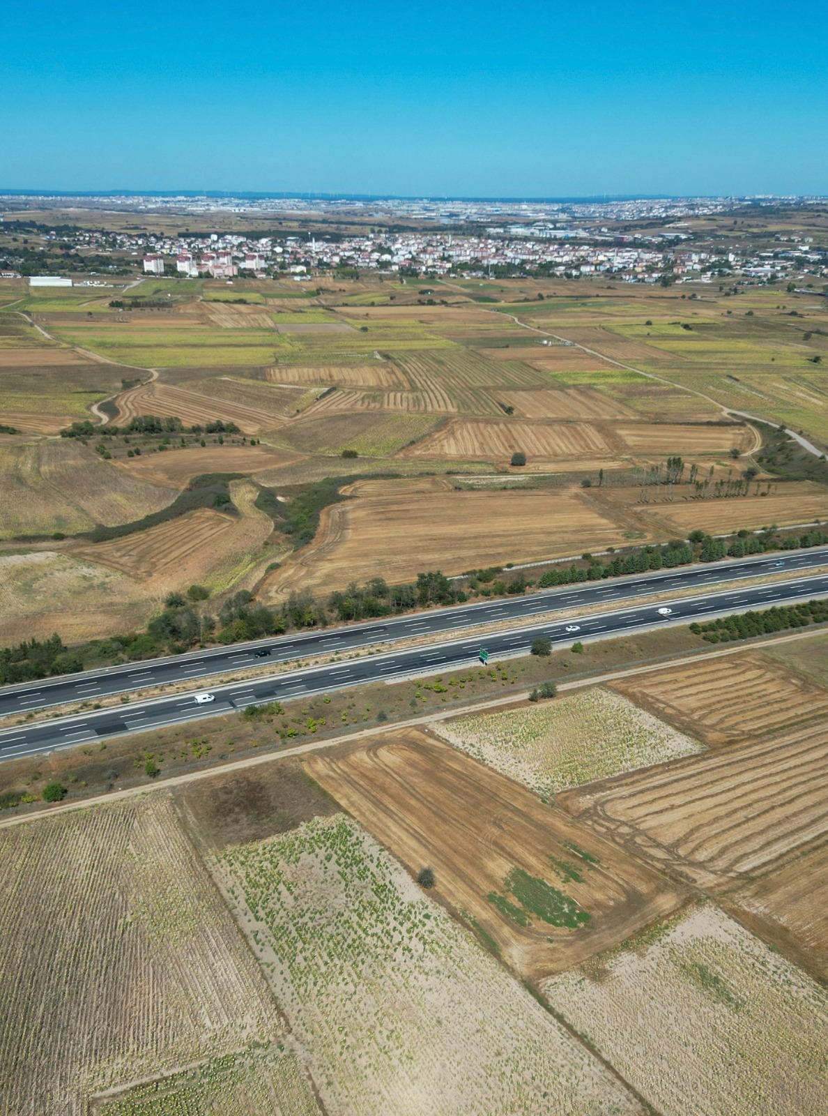 ERGENE VELİMEŞE SATILIK TARLA - VAR Gayrimenkul