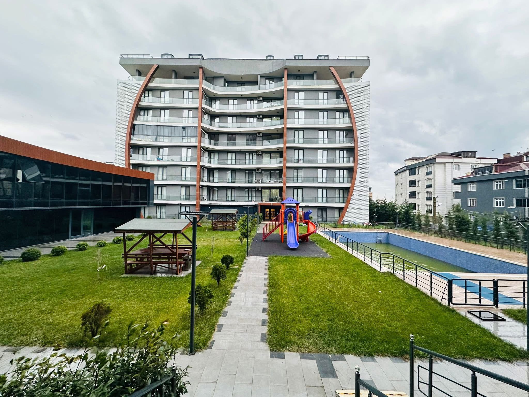 ÇERKEZKÖY TEPE SATILIK DAİRE - VAR Gayrimenkul