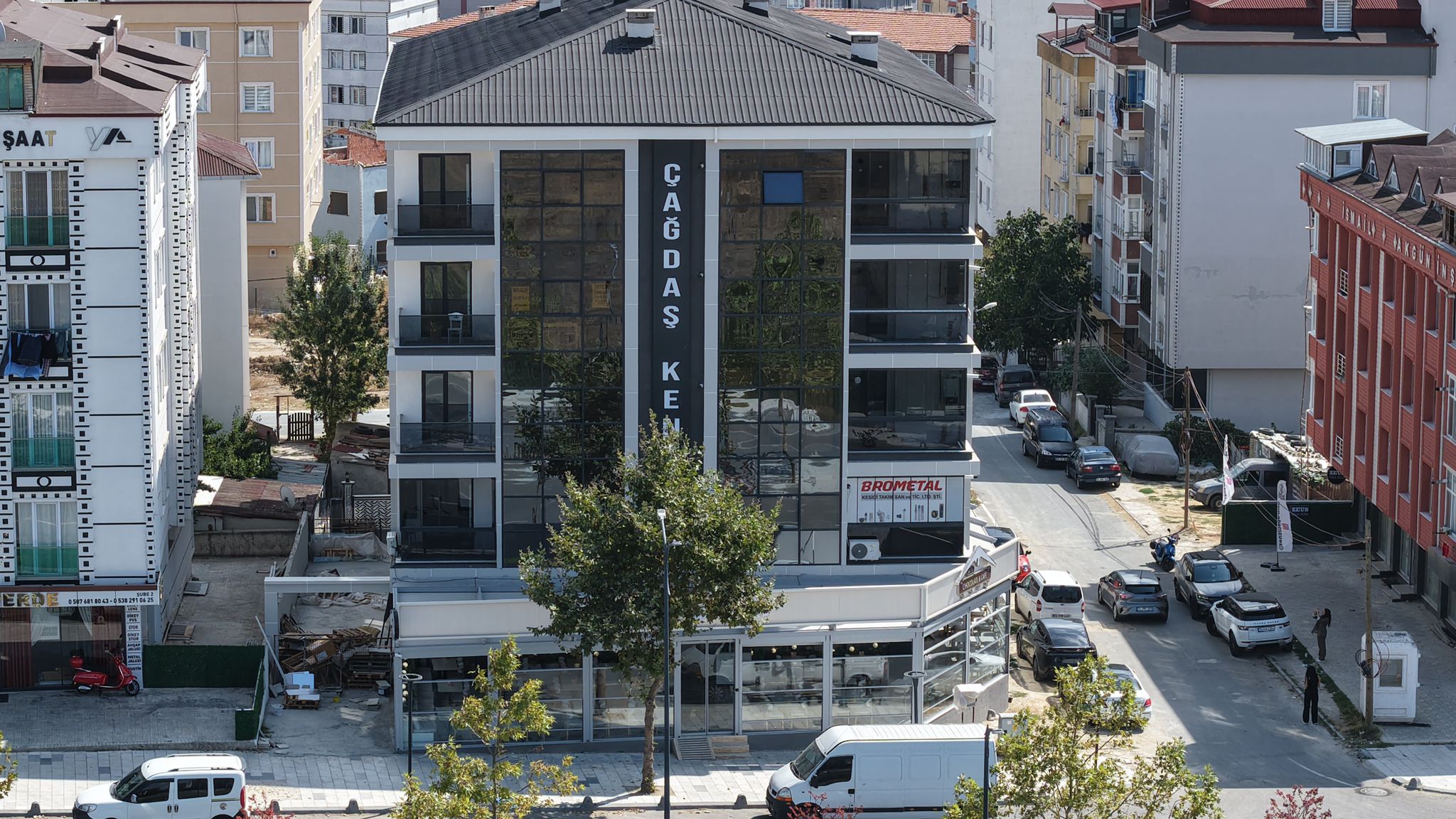 ÇERKEZKÖY NARİN CADDESİ SATILIK DAİRE - VAR Gayrimenkul