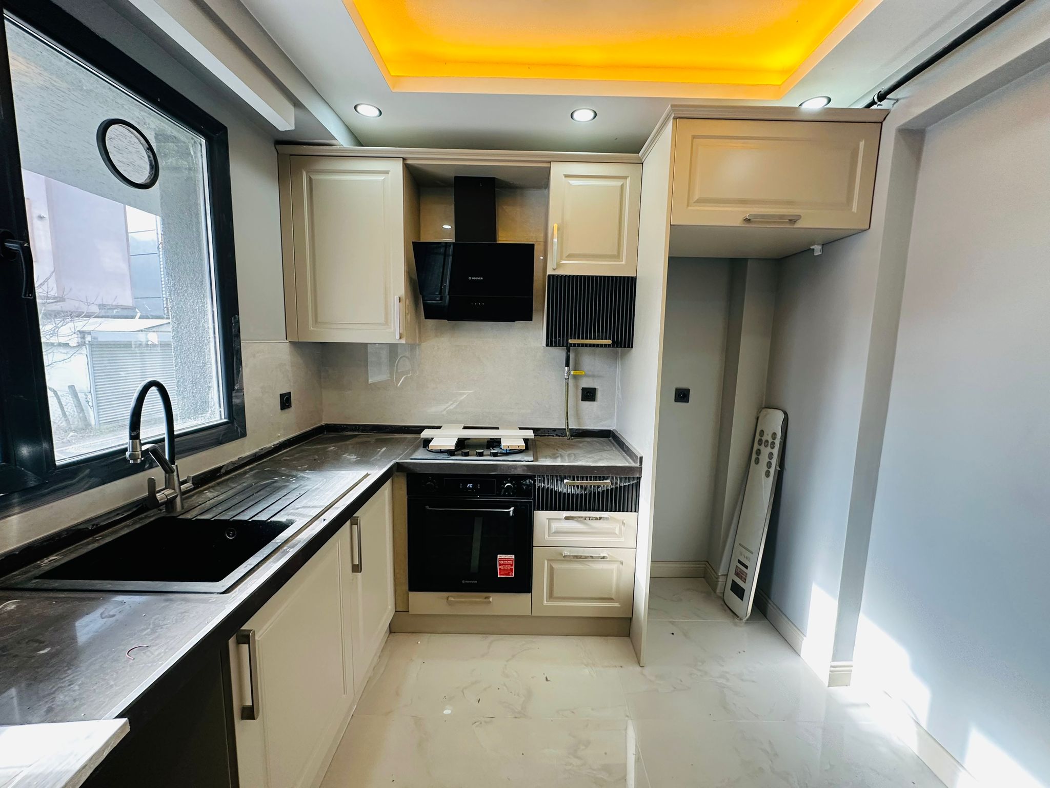 KAPAKLI CUMHURİYET MAHALLESİ GİRİŞ 2+1 DAİRE - VAR Gayrimenkul