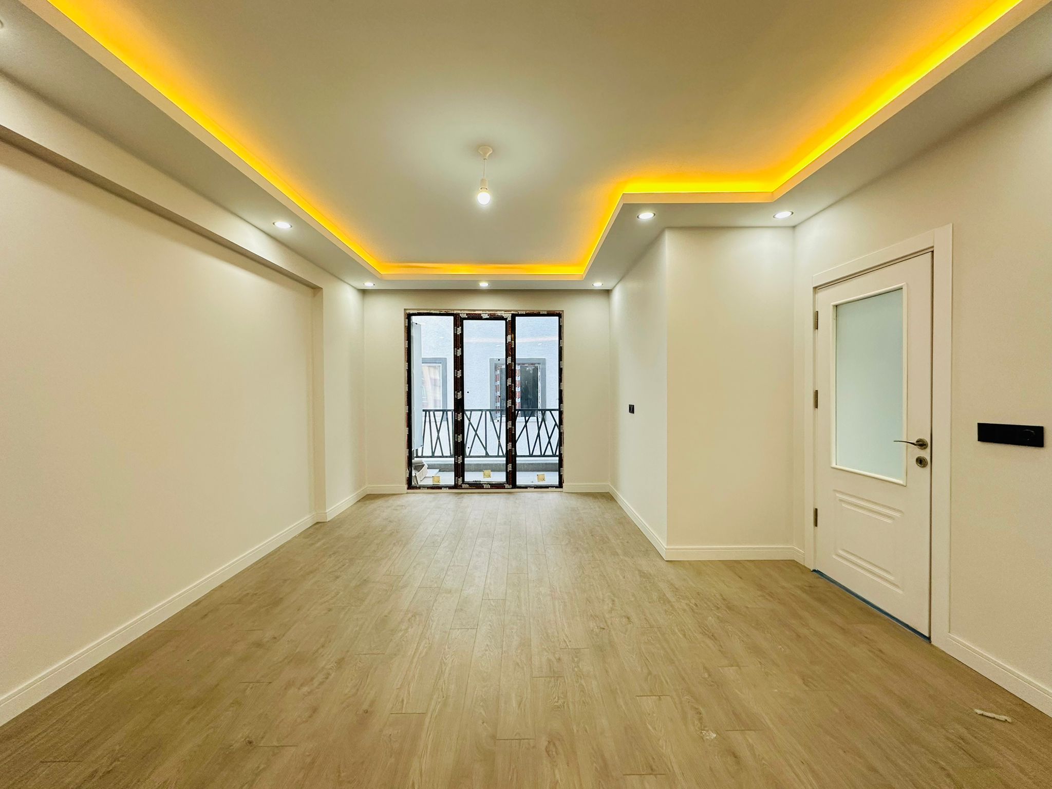 KAPAKLI ALADDİN CADDESİ 2+1 SATILIK DAİRE - VAR Gayrimenkul